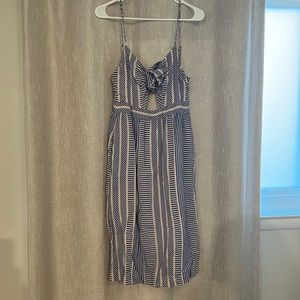 Lulu’s Small Dress